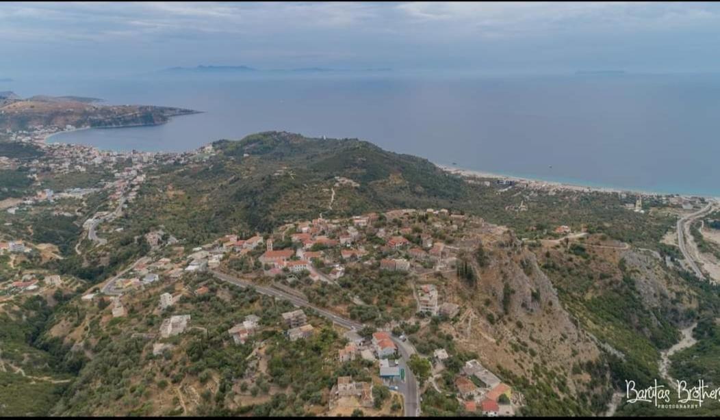 Retzos Rooms Χειμάρρα Εξωτερικό φωτογραφία